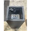 Image 2 : Floor Standing Planter