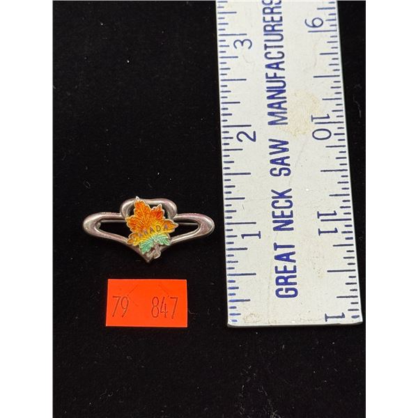 Silver Canada Maple Leaf Pin