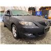 Image 8 : PARKSVILLE - 2005 MAZDA MAZDA3 BLACK 272458 KMS - B313384