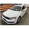 Image 4 : PARKSVILLE - 2015 VOLKSWAGEN JETTA WHITE 194446 KMS - D339529