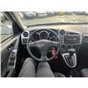 Image 52 : DUNCAN - 2006 TOYOTA MATRIX SILVER 263144 KMS - D568468