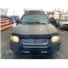Image 6 : PARKSVILLE - 2002 FORD ESCAPE GREY 177813 KMS - BC35803