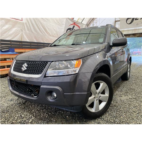 PARKSVILLE - 2010 SUZUKI GRAND VITARA  SILVER 227992 KMS - P100031