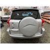 Image 18 : PARKSVILLE - 2008 TOYOTA RAV4 SILVER  143498 MILES - D130718