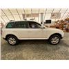 Image 11 : PARKSVILLE - 2006 VOLKSWAGEN TOUREG  WHITE 309705 KMS - D023887