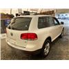 Image 15 : PARKSVILLE - 2006 VOLKSWAGEN TOUREG  WHITE 309705 KMS - D023887