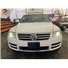 Image 6 : PARKSVILLE - 2006 VOLKSWAGEN TOUREG  WHITE 309705 KMS - D023887