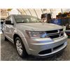 Image 8 : PARKSVILLE - 2014 DODGE JOURNEY SILVER 220812 KMS - P176432