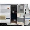 Image 17 : PARKSVILLE - 2000 DUTCHMEN MANUFACTURING TRAILER "NO RESERVE" KMS - P402495