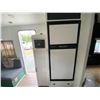 Image 27 : PARKSVILLE - 2000 DUTCHMEN MANUFACTURING TRAILER "NO RESERVE" KMS - P402495