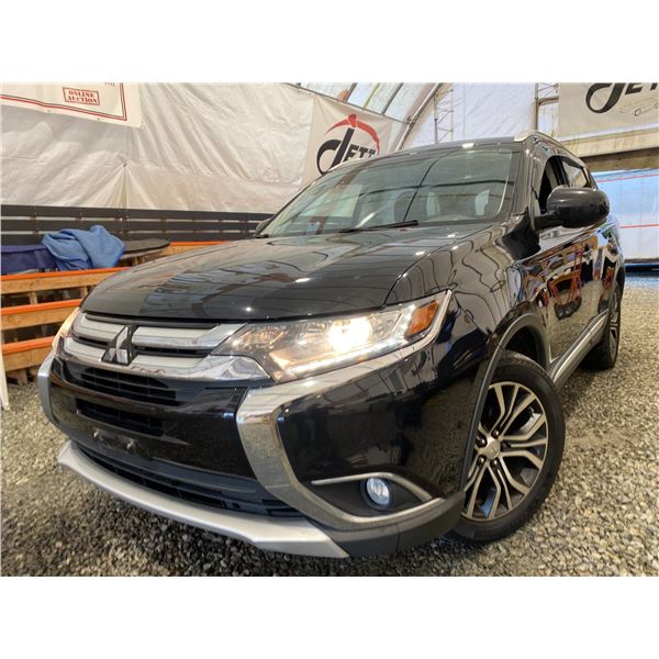 PARKSVILLE - 2016 MITSUBISHI OUTLANDER BLACK  217533 KMS - B604059