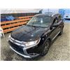 Image 4 : PARKSVILLE - 2016 MITSUBISHI OUTLANDER BLACK  217533 KMS - B604059