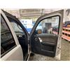 Image 37 : PARKSVILLE - 2002 JEEP LIBERTY SILVER 233807 KMS - D195112