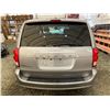 Image 18 : PARKSVILLE - 2020 DODGE GRAND CARAVAN SILVER 83221 KMS - D254659