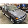 Image 10 : PARKSVILLE - 2001 BMW X5 SILVER 266308 KMS - BM88815