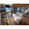 Image 16 : PARKSVILLE - 2004 HOLIDAYRAM ROADMASTER WHITE 61222 MILES - D026958