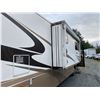Image 51 : PARKSVILLE - 2004 HOLIDAYRAM ROADMASTER WHITE 61222 MILES - D026958