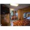 Image 84 : PARKSVILLE - 2004 HOLIDAYRAM ROADMASTER WHITE 61222 MILES - D026958