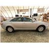 Image 12 : PARKSVILLE - 2007 TOYOTA CAMRY SILVER  221490 KMS - D030384