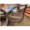 Image 38 : PARKSVILLE - 2007 TOYOTA CAMRY SILVER  221490 KMS - D030384