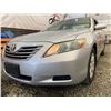 Image 3 : PARKSVILLE - 2007 TOYOTA CAMRY SILVER  221490 KMS - D030384