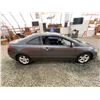 Image 12 : PARKSVILLE - 2011 HONDA CIVIC GREY 275162 KMS - D000218