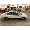 Image 13 : PARKSVILLE - 2003 BUICK REGAL WHITE 255950 KMS - B298791