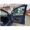 Image 37 : PARKSVILLE - 2015 VOLKSWAGEN GOLF BLUE 181854 KMS - D080996