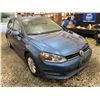 Image 9 : PARKSVILLE - 2015 VOLKSWAGEN GOLF BLUE 181854 KMS - D080996