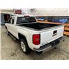Image 22 : PARKSVILLE - 2014 GMC SIERRA WHITE 198424 KMS - D116026
