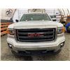 Image 6 : PARKSVILLE - 2014 GMC SIERRA WHITE 198424 KMS - D116026