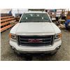 Image 7 : PARKSVILLE - 2014 GMC SIERRA WHITE 198424 KMS - D116026