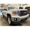 Image 8 : PARKSVILLE - 2014 GMC SIERRA WHITE 198424 KMS - D116026