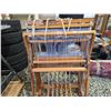Image 2 : 417 -- VINTAGE FLOOR LOOM