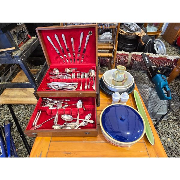 423 -  SILVERPLATE FLATWARE SET BY 1847 ROGERS BROS