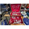 Image 2 : 423 -  SILVERPLATE FLATWARE SET BY 1847 ROGERS BROS
