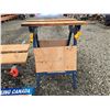 Image 3 : 447- KING CANADA ROLLLER WORK STAND, AND 2 PORTABLE SHELVES