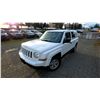 Image 2 : DUNCAN - 2012 JEEP PATRIOT WHITE 210718 KMS - D584691