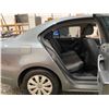 Image 40 : PARKSVILLE - 2013 VOLKSWAGEN JETTA SILVER 160877 KMS - D306653