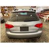 Image 18 : PARKSVILLE - 2009 AUDI A4 SILVER 274203 KMS - D157156