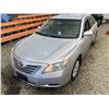 Image 5 : PARKSVILLE - 2007 TOYOTA CAMRY SILVER  221490 KMS - D030384