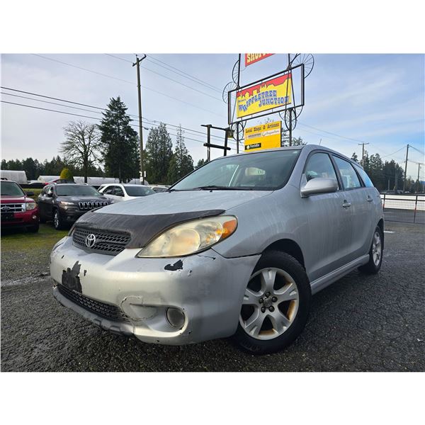 DUNCAN - 2006 TOYOTA MATRIX SILVER 263144 KMS - D568468