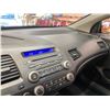 Image 42 : PARKSVILLE - 2011 HONDA CIVIC GREY 275162 KMS - D000218