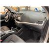 Image 38 : PARKSVILLE - 2014 DODGE JOURNEY SILVER 220812 KMS - P176432
