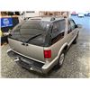Image 16 : PARKSVILLE - 2004 CHEVROLET BLAZER GOLD 269128 KMS - B120330