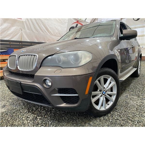 PARKSVILLE - 2011 BMW X5 BROWN 208117 KMS - D417091