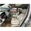 Image 51 : PARKSVILLE - 2005 CHEVY EQUINOX  SILVER 172836 KMS - B006364