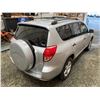 Image 16 : PARKSVILLE - 2008 TOYOTA RAV4 SILVER  143498 MILES - D130718