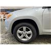 Image 31 : PARKSVILLE - 2008 TOYOTA RAV4 SILVER  143498 MILES - D130718