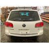 Image 18 : PARKSVILLE - 2006 VOLKSWAGEN TOUREG  WHITE 309705 KMS - D023887
